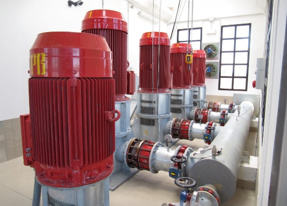 Fire Fighting vertical 1