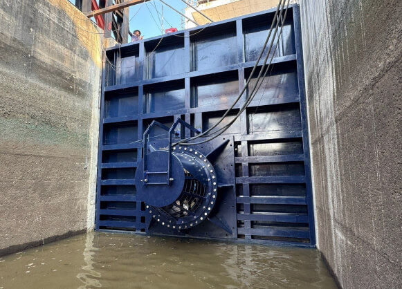 Gate Pump